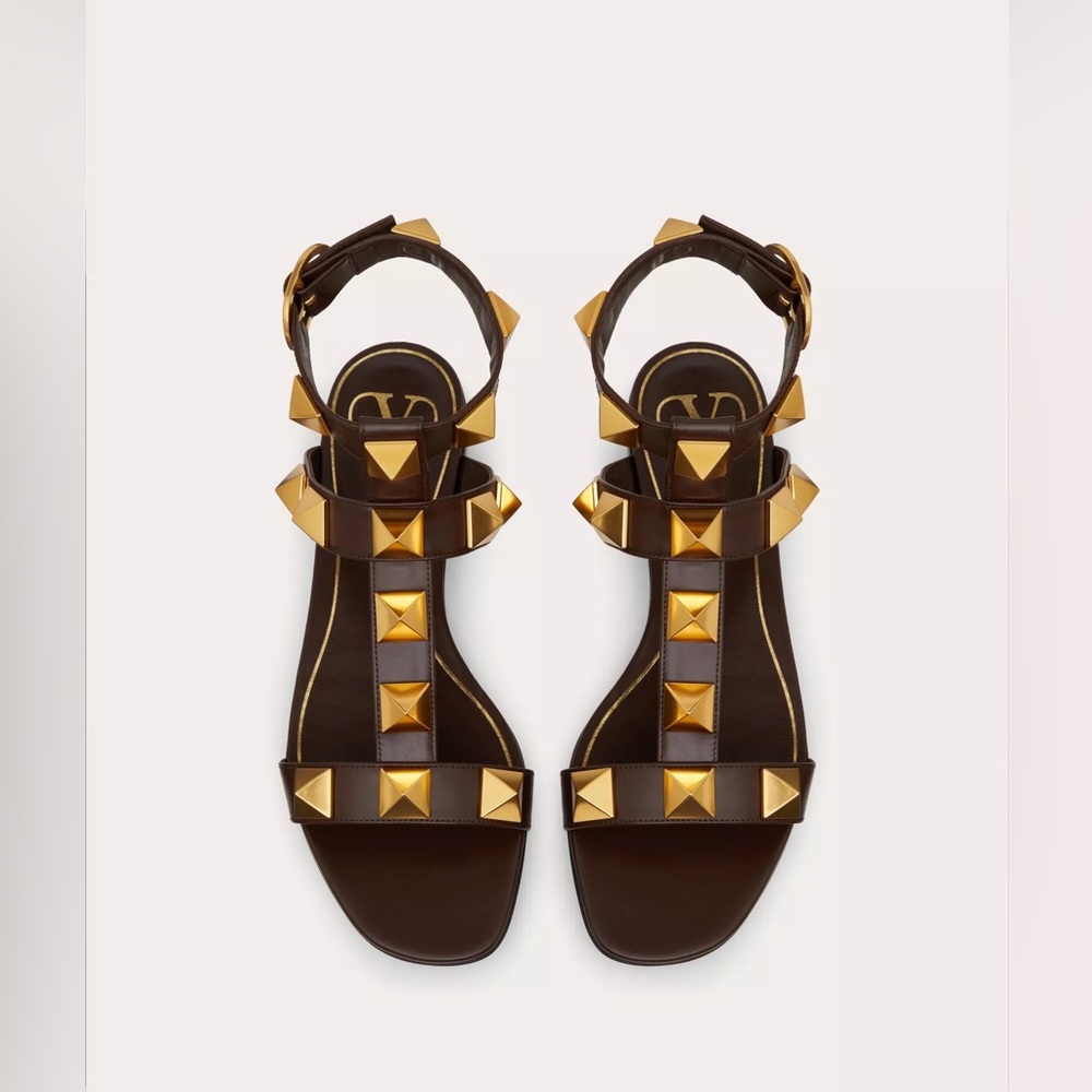 Valentino Roman Stud Sandal - Picture 6 of 6